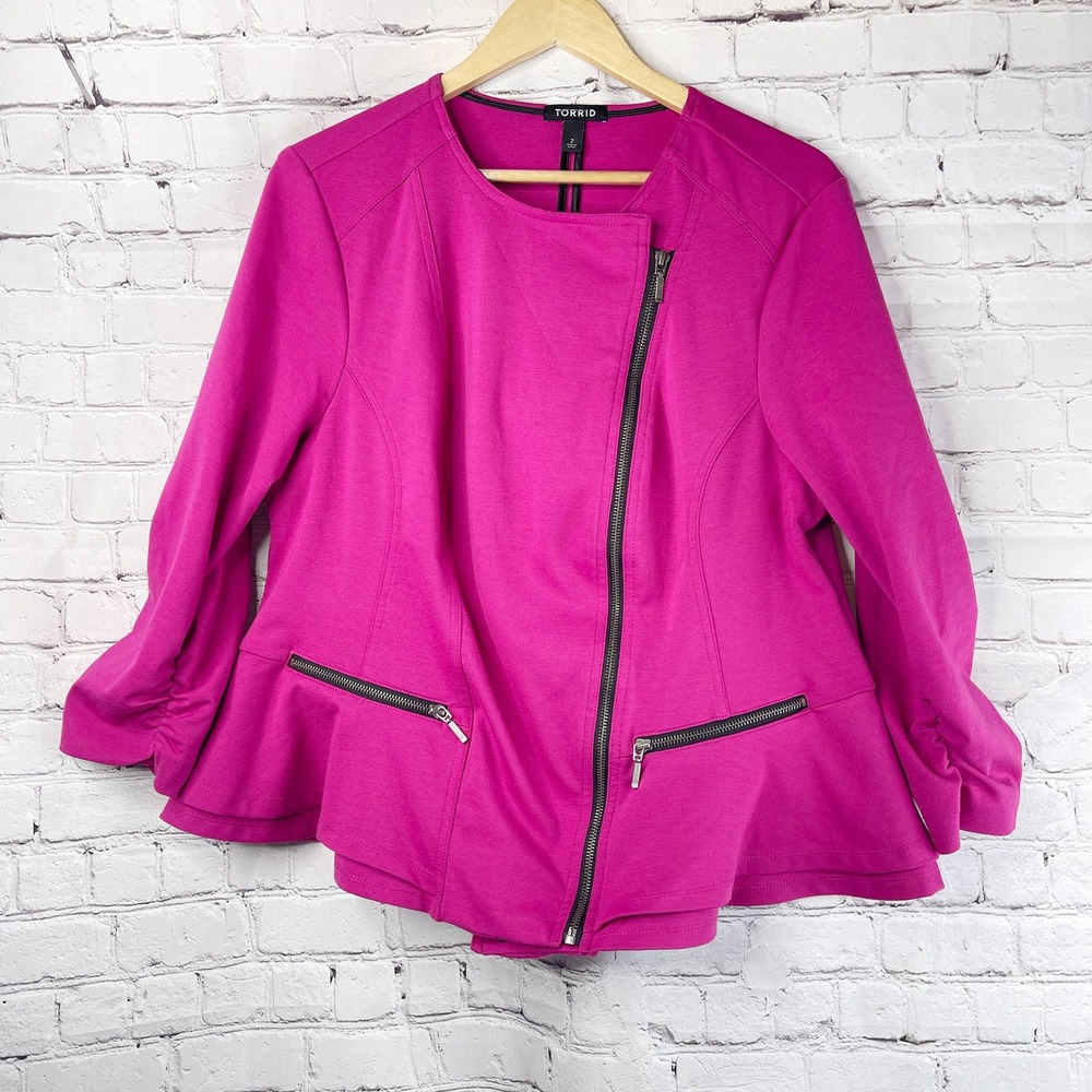 TORRID Fushia Ruffle Ruched Zip Up Blazer 2X